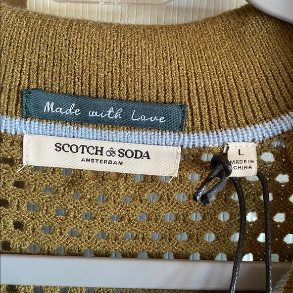 Scotch & Soda NWT Pointelle Collared Short sleeve Vneck Peplum Sweater - Picture 13 of 17